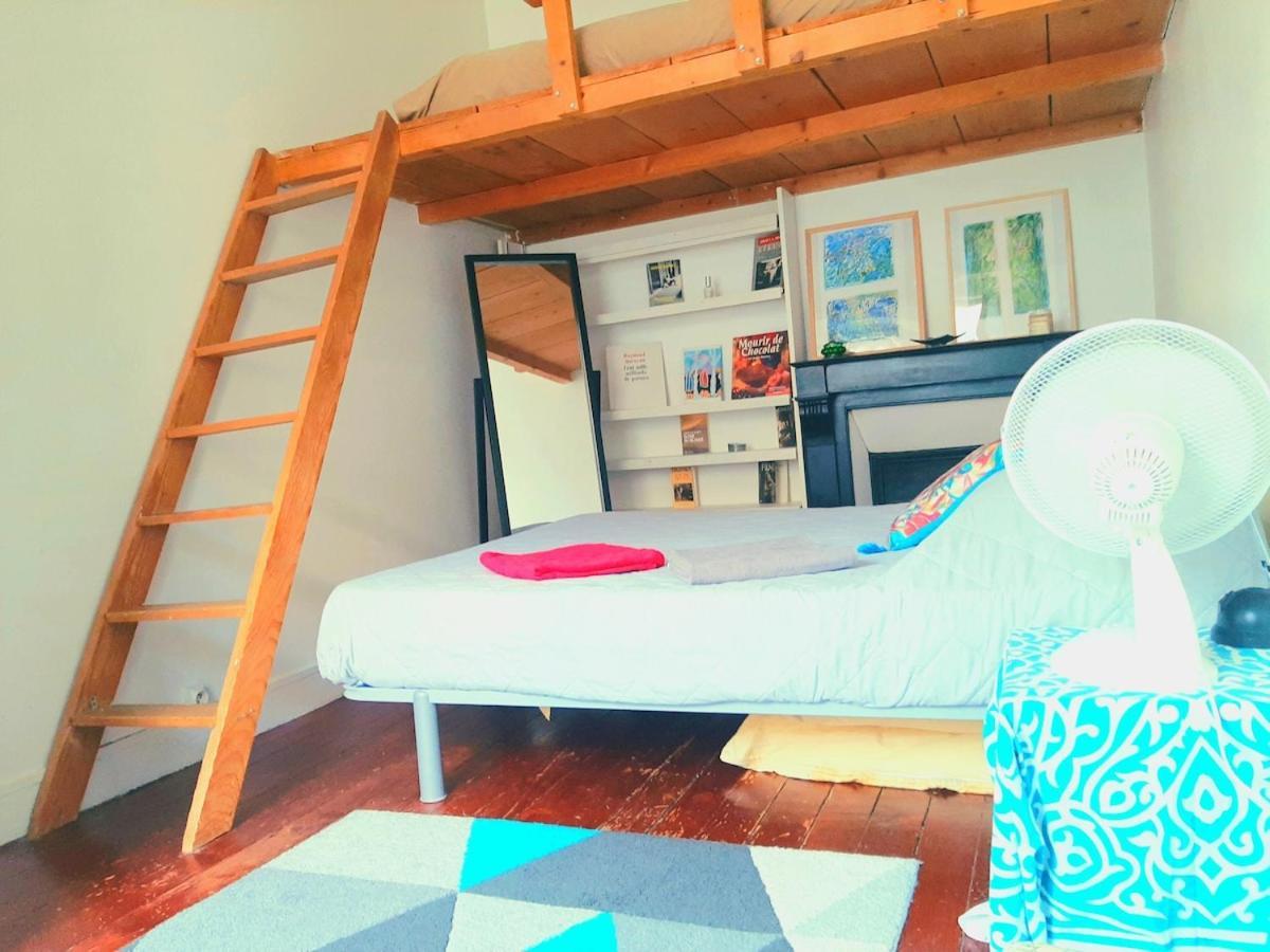 Charming Quiet & Bright Apartment *