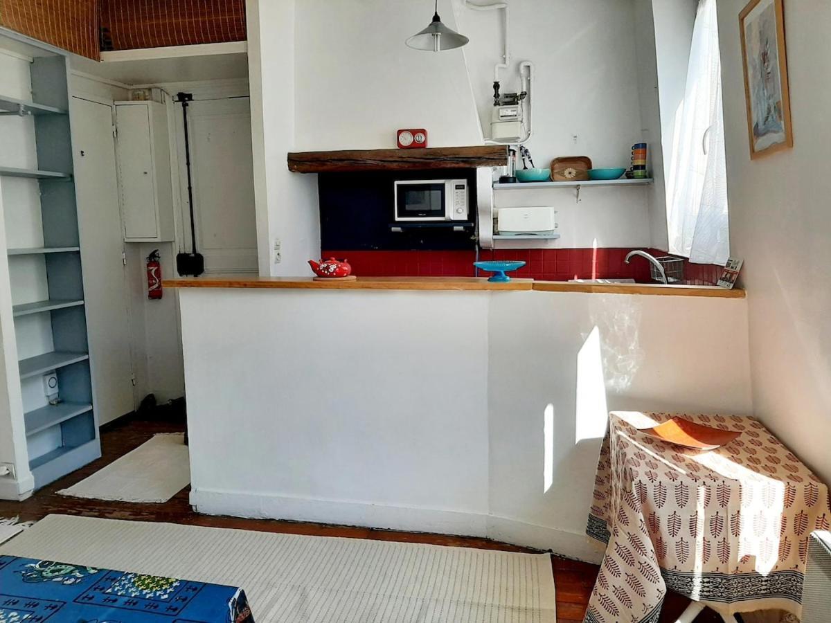 Charming Quiet & Bright Apartment *